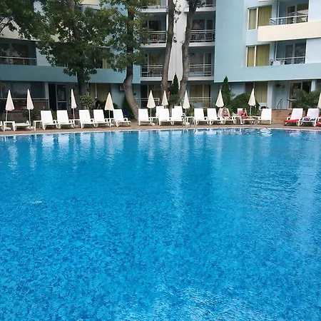 Pool View Family 70m From The Beach In Yassen Holiday Village Apartament Sunny Beach