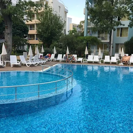 Pool View Family 70m From The Beach In Yassen Holiday Village Apartament Sunny Beach